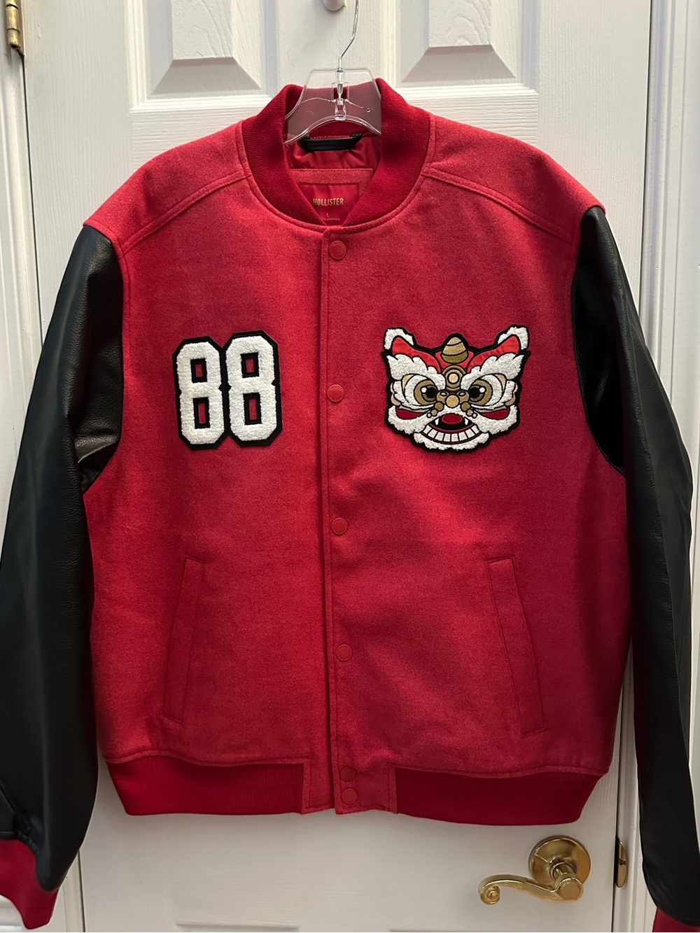 Hollister Lunar New Year Red Dragon Good Luck Bomber Jacket Size Large NWOT